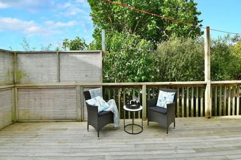 Photo of property in 3 Logan Lane, Stanmore Bay, Whangaparaoa, 0932