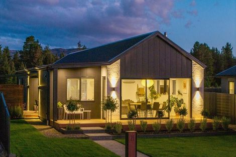Photo of property in 21 Pollock Street, Alexandra, 9320