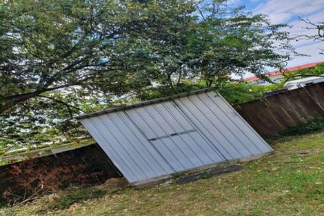 Photo of property in 52b Royal View Road, Te Atatu South, Auckland, 0610