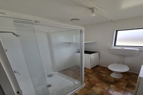 Photo of property in 73 Martin Road, Paraparaumu Beach, Paraparaumu, 5032