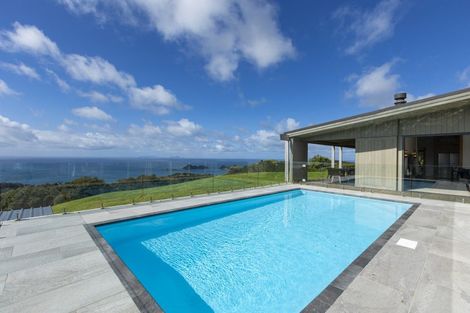 Photo of property in 68 Onekainga Rise, Whananaki, Hikurangi, 0181