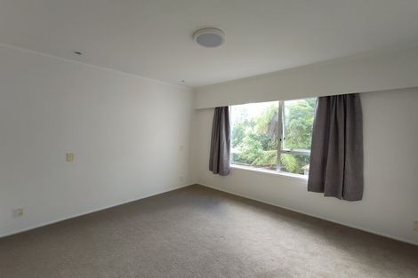 Photo of property in 2/19 Capilano Place, Glenfield, Auckland, 0629