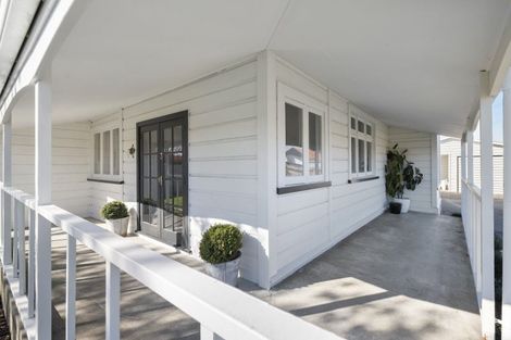 Photo of property in 3 Carthew Street, Feilding, 4702