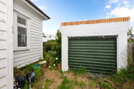 Photo of property in 6 Coates Street, Hamilton East, Hamilton, 3216