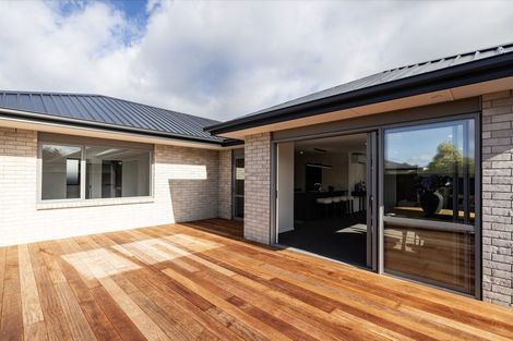 Photo of property in 12 Pipipi Lane, Halswell, Christchurch, 8025