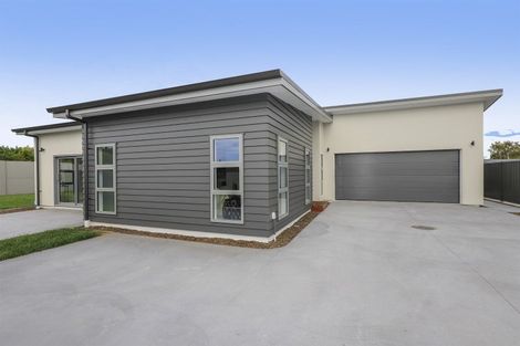 Photo of property in 9 Cassin Place, Taradale, 4112
