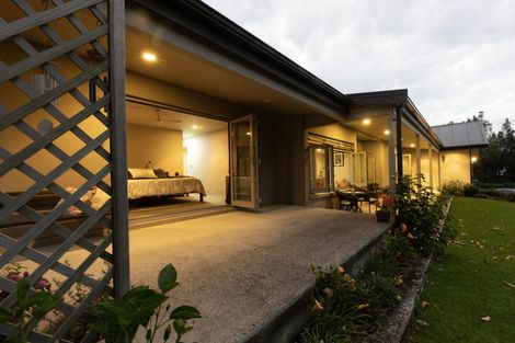 Photo of property in 589 Inland Road, Helensville, 0875