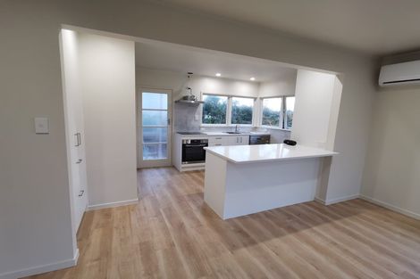 Photo of property in 7a/2 Corrella Road, Belmont, Auckland, 0622