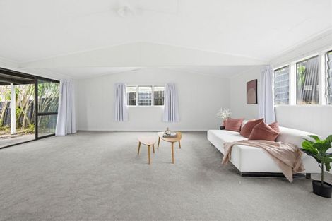Photo of property in 52 Zelda Avenue, Clover Park, Auckland, 2023