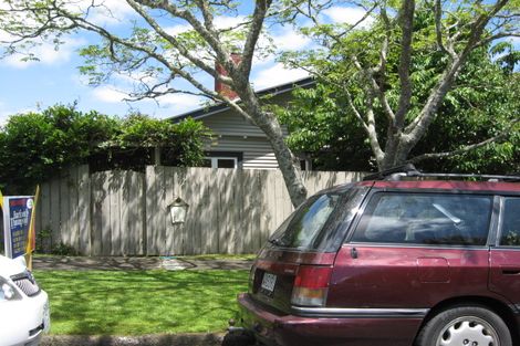 Photo of property in 1 Carlton Road, Pukekohe, 2120