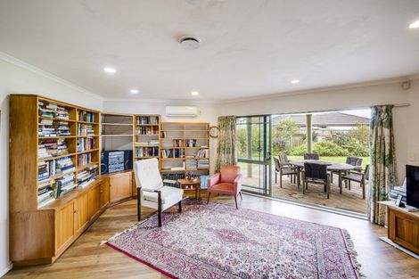 Photo of property in 6 Jacaranda Place, Greenmeadows, Napier, 4112