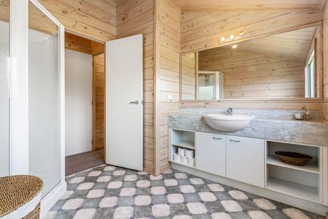 Photo of property in 16 The Dunes, Pauanui, Hikuai, 3579