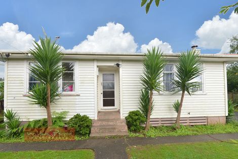 Photo of property in 5 Pukemiro Road, Te Kamo, Whangarei, 0112