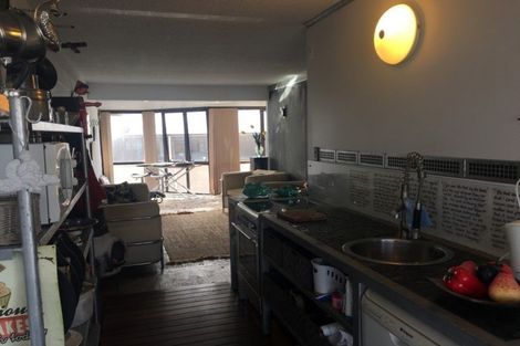 Photo of property in 40 Maunganui Road, Mount Maunganui, 3116