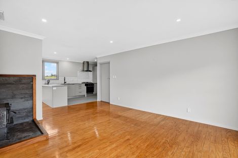 Photo of property in 109 Mountain Road, Maungaturoto, 0587