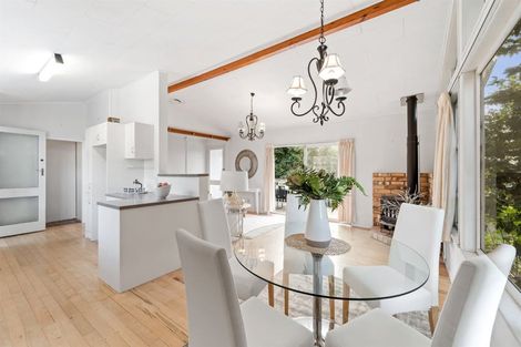 Photo of property in 1/80a Park Rise, Campbells Bay, Auckland, 0630