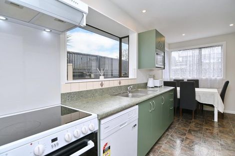 Photo of property in 2/56 Hay Street, Bromley, Christchurch, 8062