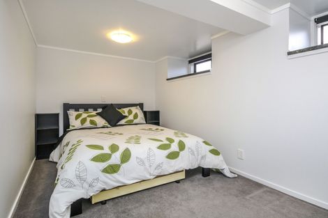 Photo of property in 44 Hartley Terrace, Massey, Auckland, 0614