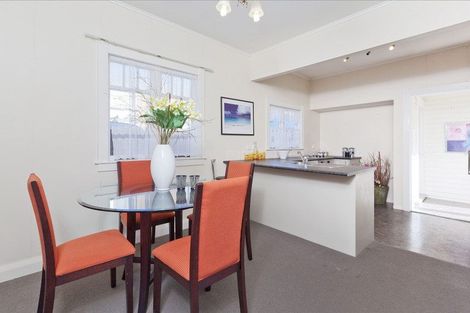 Photo of property in 12 Nikau Street, New Lynn, Auckland, 0600