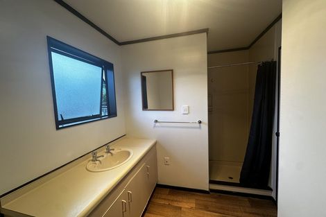 Photo of property in 4 Armitage Place, Tuakau, 2121