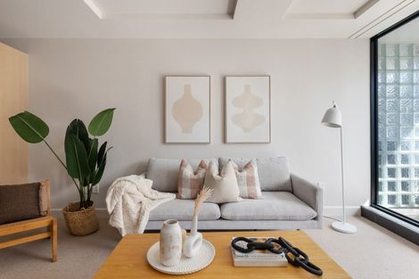 Photo of property in 16 Adams Avenue, Mount Maunganui, 3116
