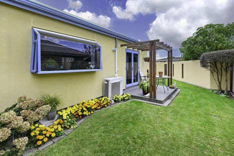 Photo of property in 201 Karaitiana Street, Frimley, Hastings, 4120