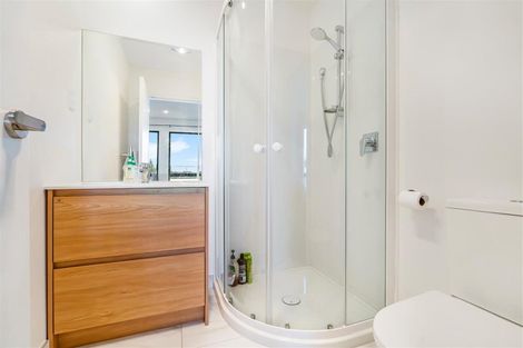 Photo of property in 96d Walmsley Road, Favona, Auckland, 2024