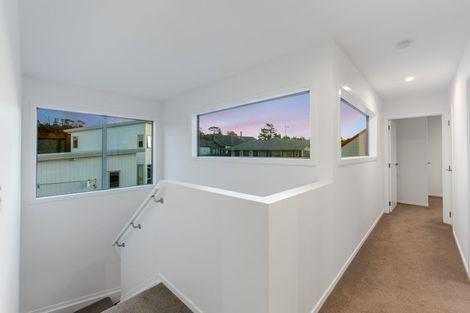 Photo of property in 69 Glenvar Ridge Road, Long Bay, Auckland, 0630