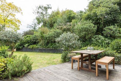 Photo of property in 103 James Cook Street, Havelock North, 4130