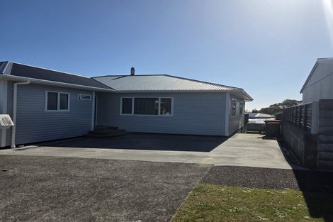 Photo of property in 9 Clyde Street, Ferndale, New Plymouth, 4310