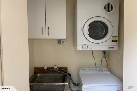 Photo of property in 3 The Parade, Island Bay, Wellington, 6023