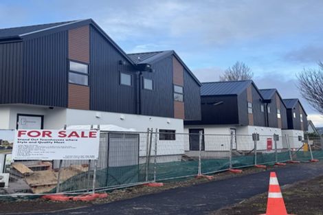 Photo of property in 37 Wildberry Street, Woolston, Christchurch, 8023