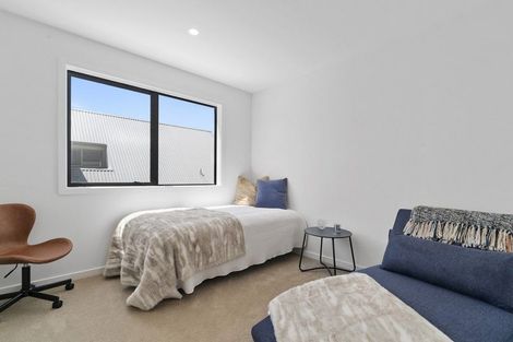 Photo of property in 2/2 Barry Avenue, Cromwell, 9310
