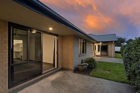 Photo of property in 6 Bezar Green, Aidanfield, Christchurch, 8025