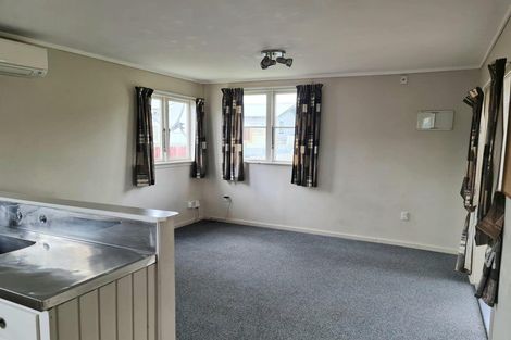 Photo of property in 12a Hokio Beach Road, Levin, 5510