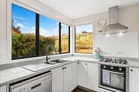 Photo of property in 77b Meadowstone Drive, Wanaka, 9305