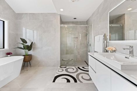 Photo of property in 216 Whitford Road, Shamrock Park, Auckland, 2016