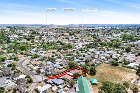 Photo of property in 37 Pollen Crescent, Melville, Hamilton, 3206