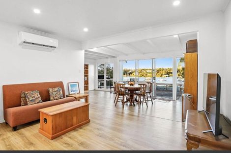 Photo of property in 113 Ferry Parade, Herald Island, Auckland, 0618