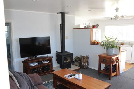 Photo of property in 21 Nicholas Avenue, Whitianga, 3510