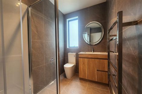 Photo of property in 17 John Gray Street, Papakura, 2110