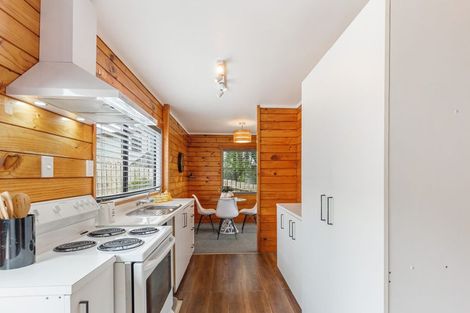 Photo of property in 38 Elizabeth Drive, West Harbour, Auckland, 0618