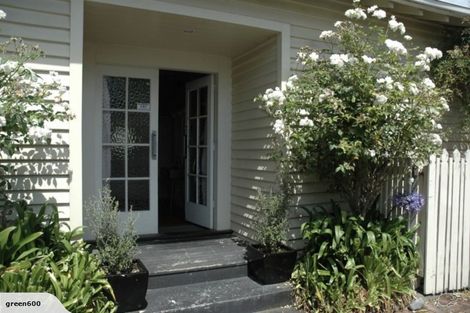 Photo of property in 53 Dover Street, St Albans, Christchurch, 8014