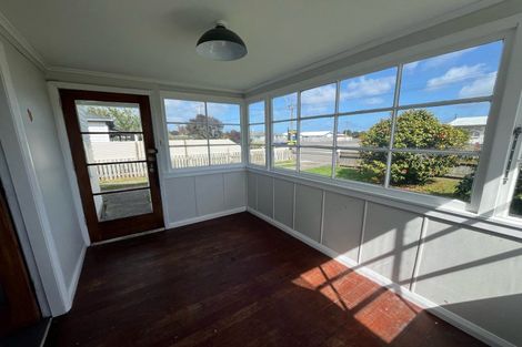 Photo of property in 23 Johnston Street, Foxton, 4814