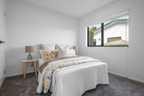 Photo of property in 1/12 Manuwai Road, Torbay, Auckland, 0630