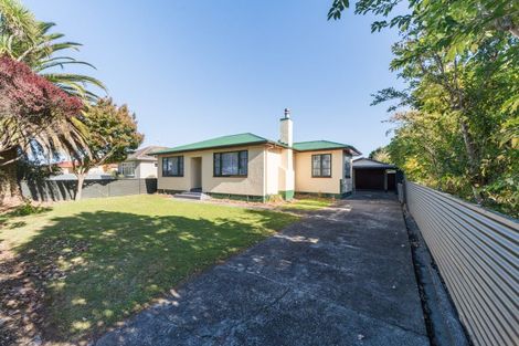 Photo of property in 6 Birmingham Street, Takaro, Palmerston North, 4412
