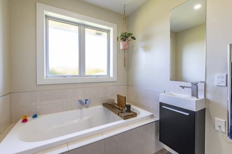 Photo of property in 178 School Road, West Eyreton, Rangiora, 7475