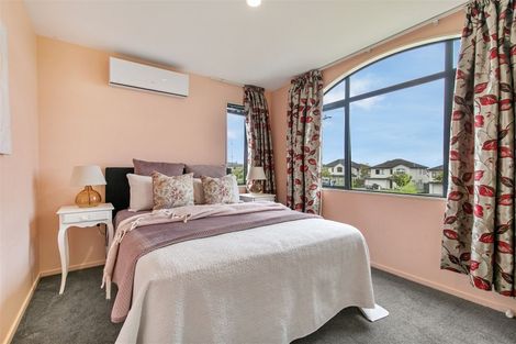 Photo of property in 27 Coachman Drive, Flat Bush, Auckland, 2016