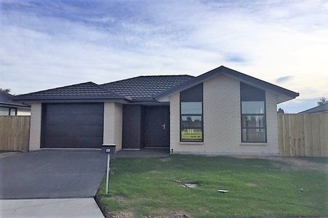Photo of property in 15 Minerva Crescent, Woodend, 7610