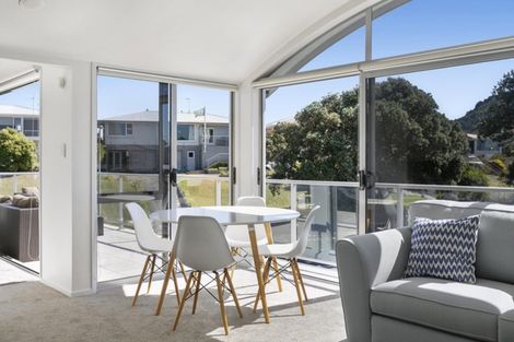 Photo of property in 207/27 Banks Avenue, Mount Maunganui, 3116
